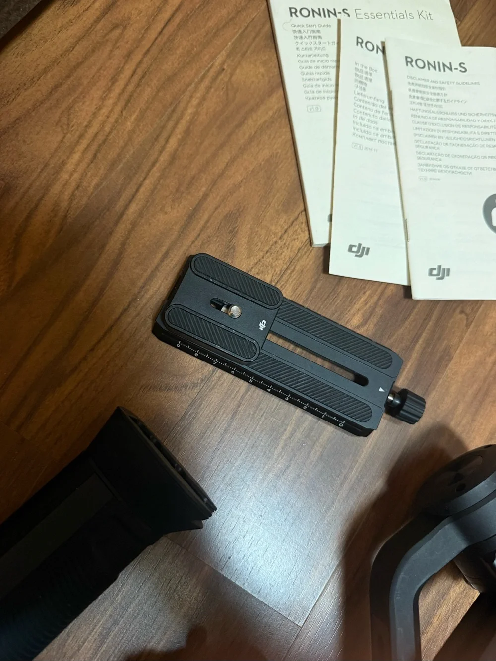 DJI Ronin-S 3-Axis Camera Gimbal Stabilizer – Great Condition